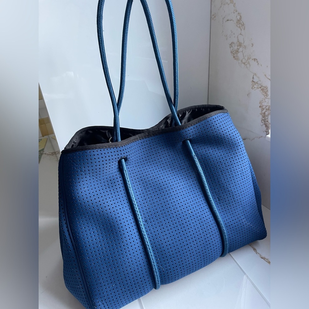 Bag & Bougie Midnight Neoprene Tote bag - Picture 2 of 5